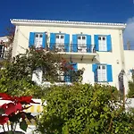 Hotel Galaxa Mansion