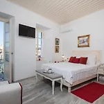 Galaxa Mansion 4*