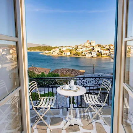 Galaxa Mansion Hotel 4*